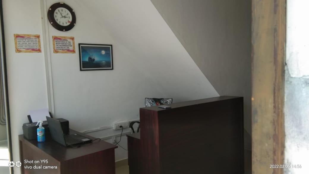 מלון Pudunagaram Emirates Residency מראה חיצוני תמונה
