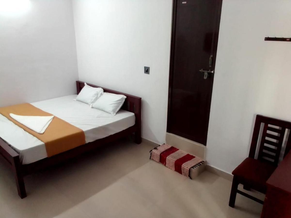 מלון Pudunagaram Emirates Residency מראה חיצוני תמונה